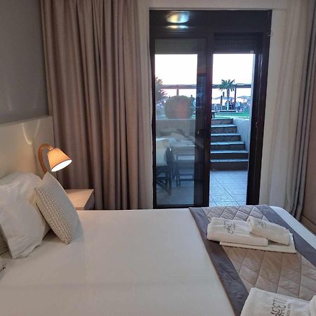 نيوس مارماراس Hotel Areti المظهر الخارجي الصورة