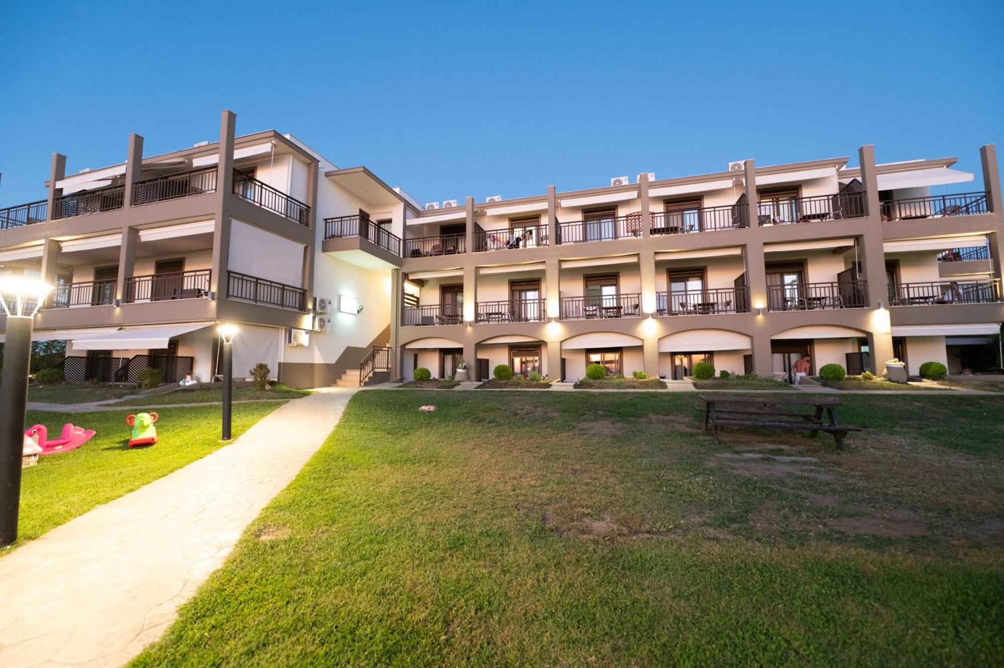 نيوس مارماراس Hotel Areti المظهر الخارجي الصورة