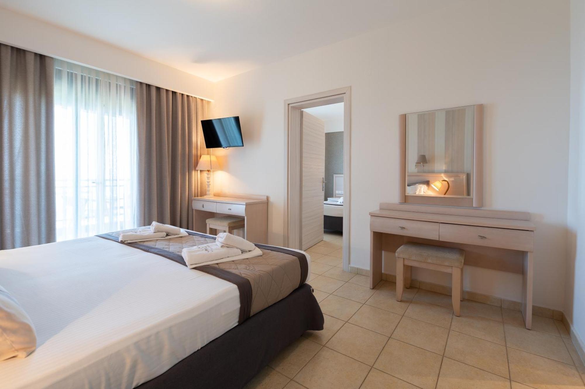 نيوس مارماراس Hotel Areti المظهر الخارجي الصورة