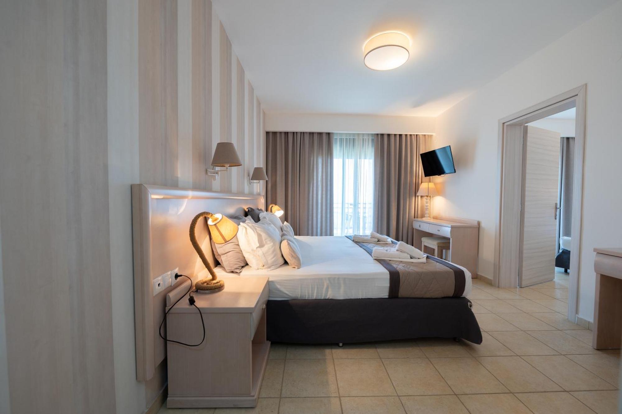 نيوس مارماراس Hotel Areti المظهر الخارجي الصورة